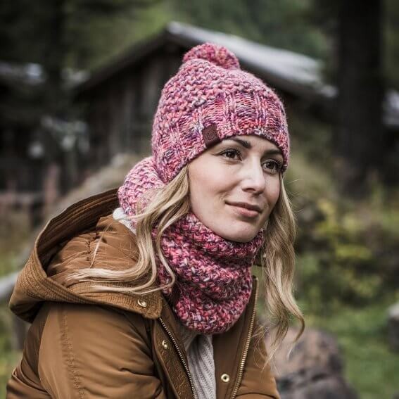 Knitted & Polar Hat Margo